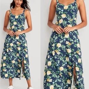 Women’s Old Navy Floral Madi Slip Dress Spaghetti Straps side slit XS 💯Viscose